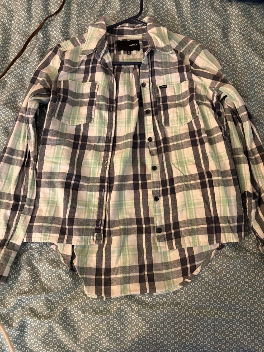 Wild Fable Woman’s Mint & Black Plaid Button-Up Shirt